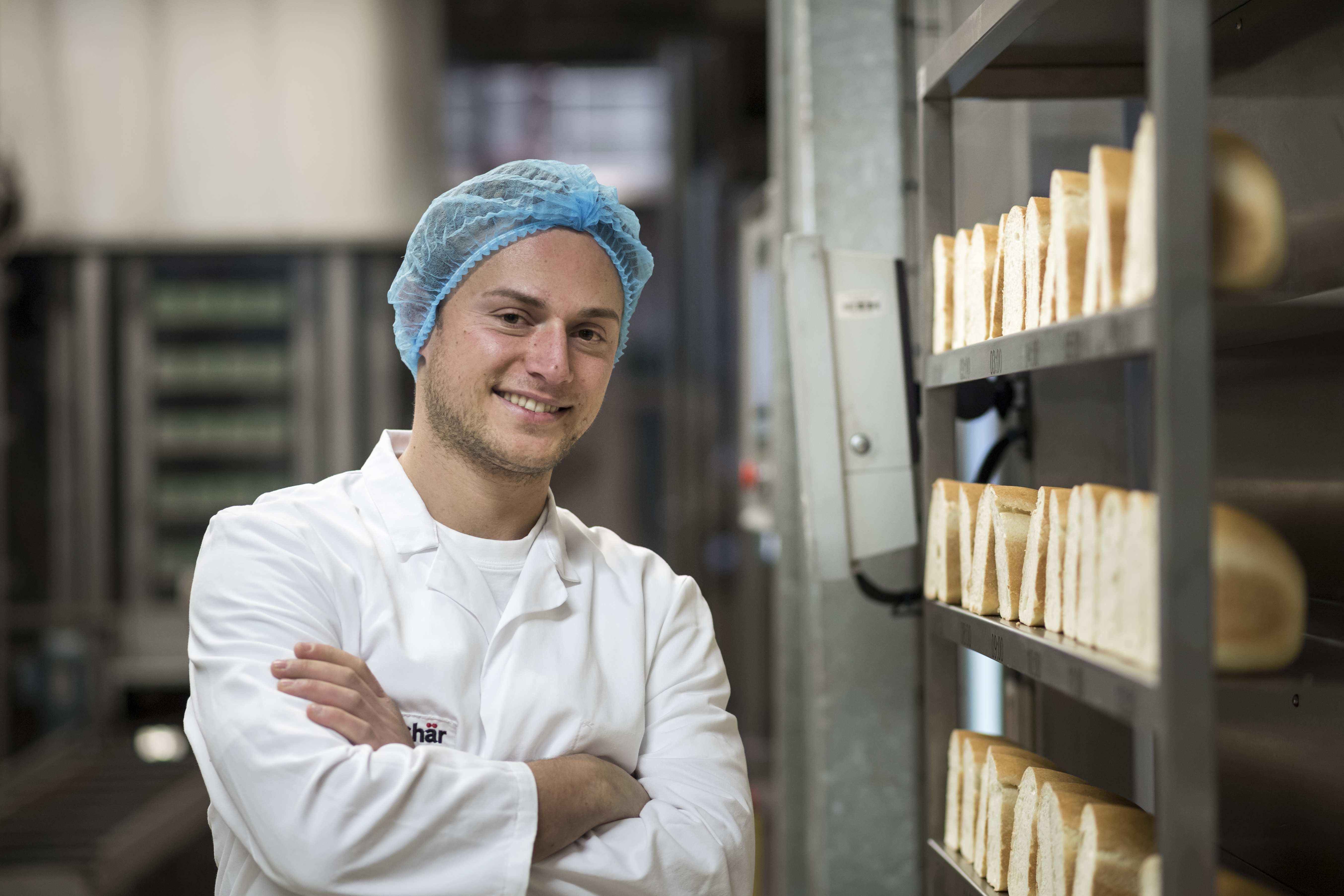 Portrait von Teamleiter Produktion bei Dr. Schär